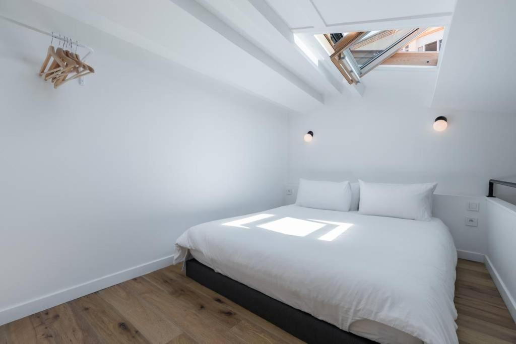 Malonat Duplex - Old Town Apartment นีซ ภายนอก รูปภาพ